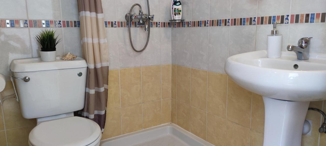 Thalassa Seaside Boutique Beach Apartment Polis Esterno foto