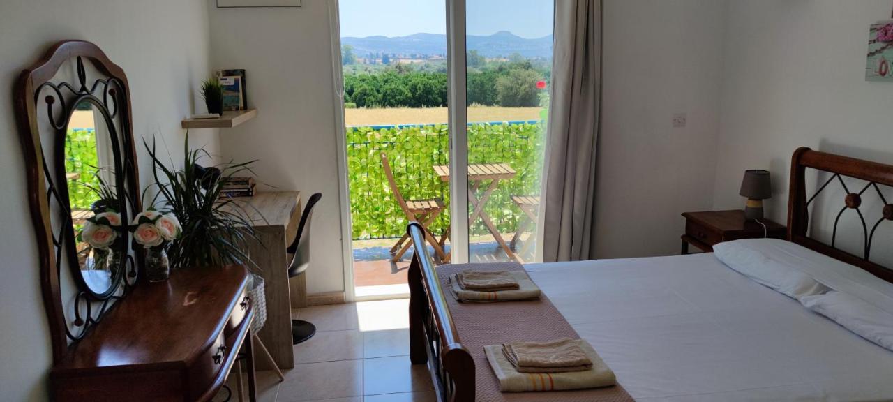 Thalassa Seaside Boutique Beach Apartment Polis Esterno foto
