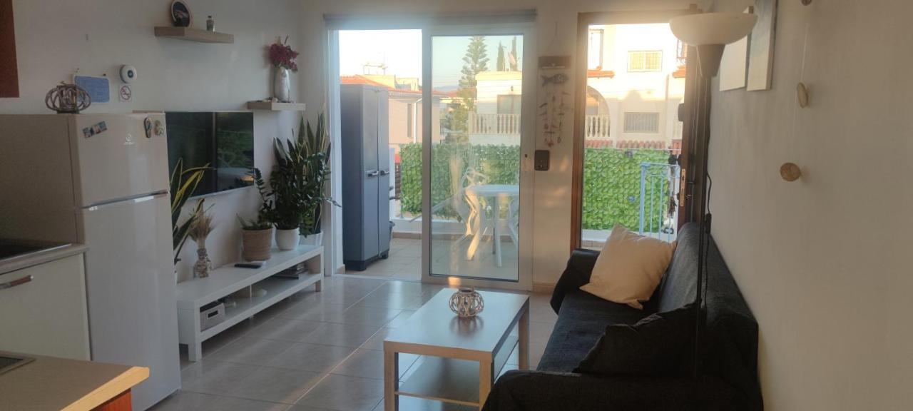 Thalassa Seaside Boutique Beach Apartment Polis Esterno foto